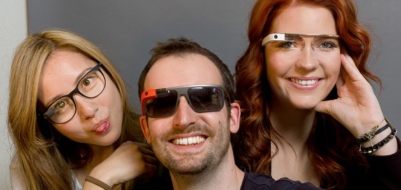 Google Glass projesinin yeni adı : Project Aura