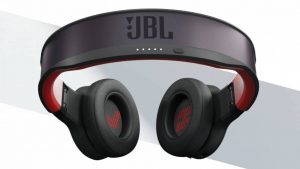 JBL'den Güneş Enerjisi İle Çalışan Kulaklık